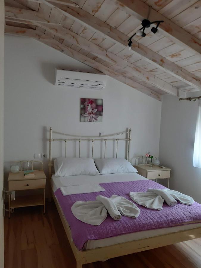 Appartement Kedros à Élaphonèse Extérieur photo